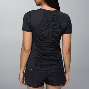 🚫SOLD🚫Lululemon Runner Up Short Sleeve